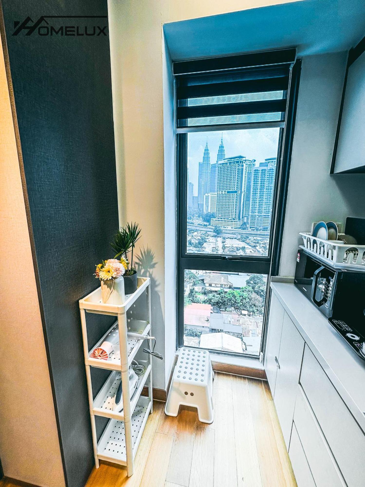 The Colony By Infinitum Best Pool View Klcc Trx Merdeka 118 Kl Tower 吉隆坡 外观 照片