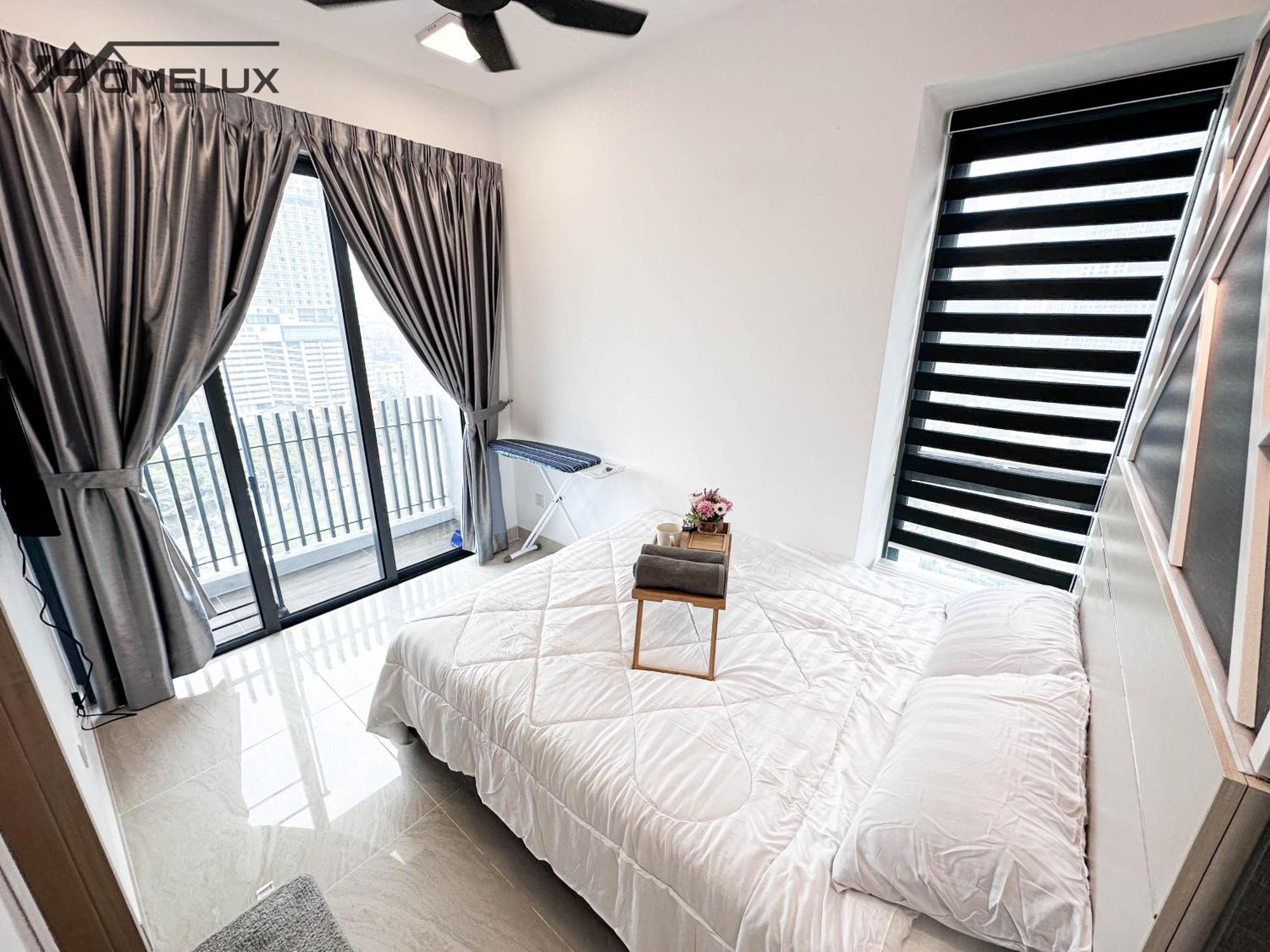 The Colony By Infinitum Best Pool View Klcc Trx Merdeka 118 Kl Tower 吉隆坡 外观 照片