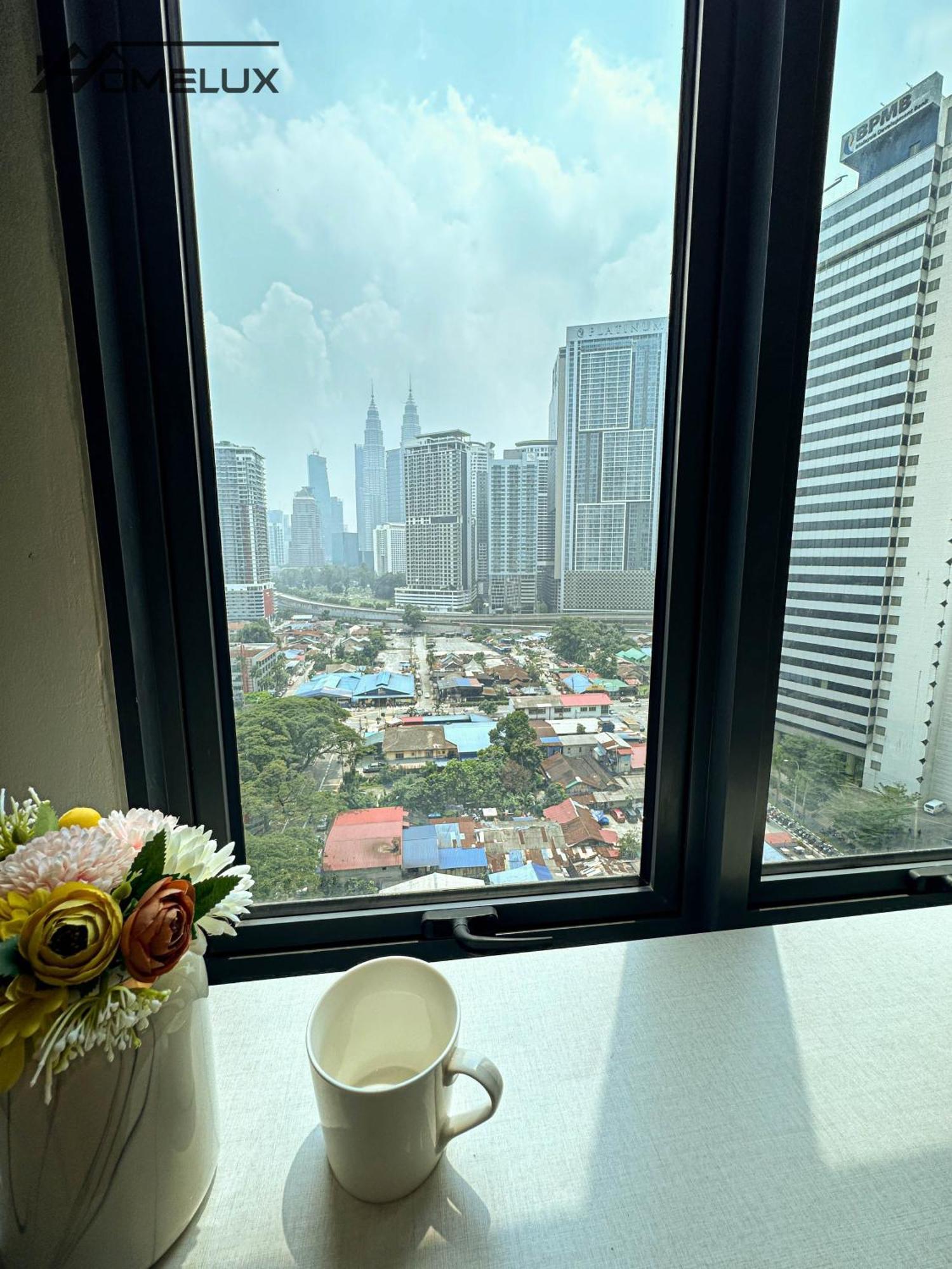 The Colony By Infinitum Best Pool View Klcc Trx Merdeka 118 Kl Tower 吉隆坡 外观 照片